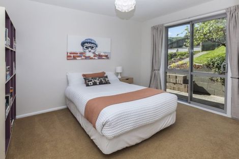 Photo of property in 13 Roseneath Place, Cashmere, Christchurch, 8022