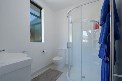 Photo of property in 41a Waikawa Road, Picton, 7220