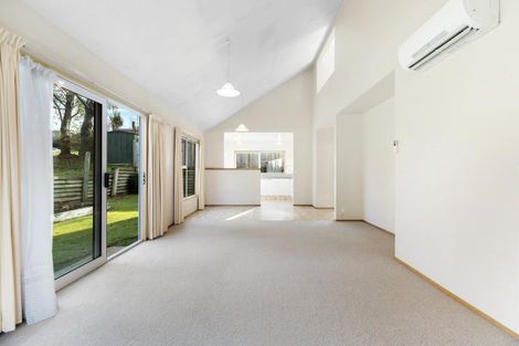 Photo of property in 10 Alta Place, Frankton, Queenstown, 9300