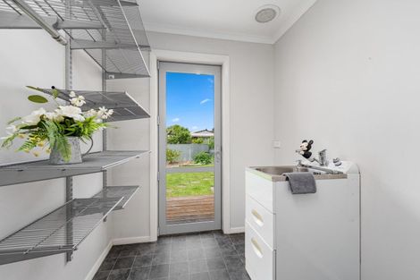 Photo of property in 4 Marsden Place, Awapuni, Palmerston North, 4412