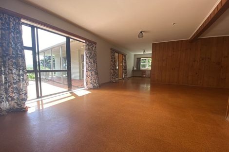 Photo of property in 56 Kahu Road, Paremata, Porirua, 5024