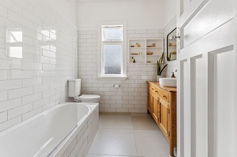 Photo of property in 36 Hinemoa Street, Spreydon, Christchurch, 8024