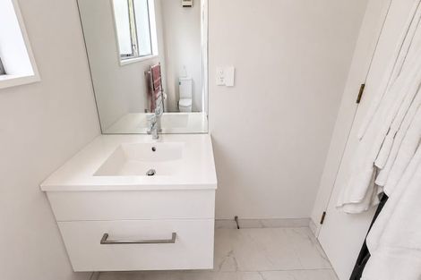 Photo of property in 4 Lyons Crescent, Strathmore Park, Wellington, 6022