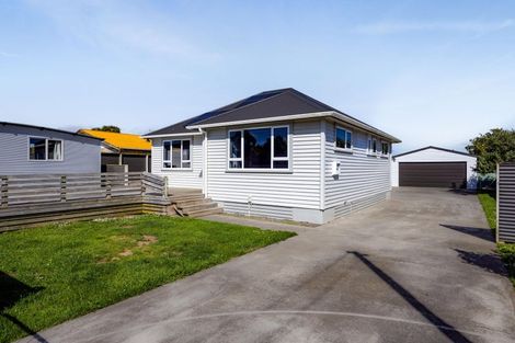 Photo of property in 17 Fitzroy Street, Normanby, Hawera, 4614