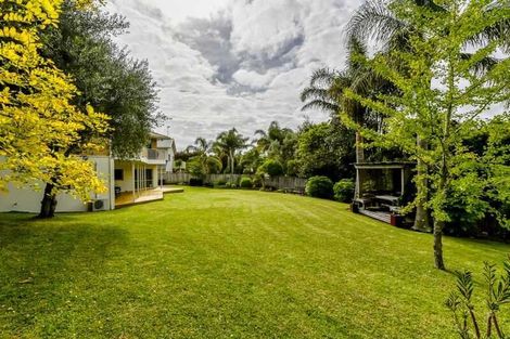 Photo of property in 7 Mistral Place, West Harbour, Auckland, 0618