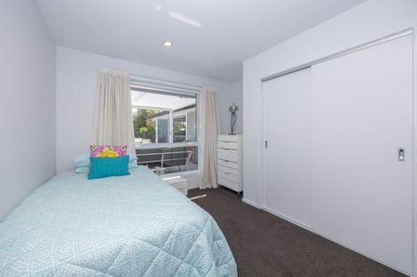 Photo of property in 43 Kingfisher Crescent, Albert Town, Wanaka, 9305
