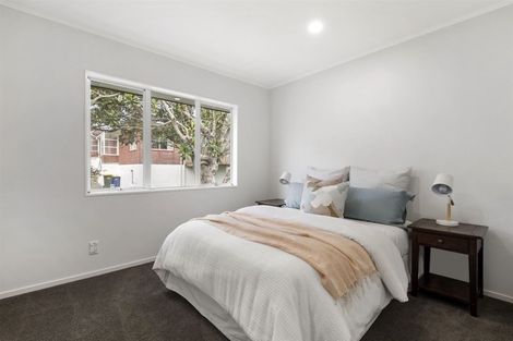 Photo of property in 3/24 Corunna Road, Milford, Auckland, 0620