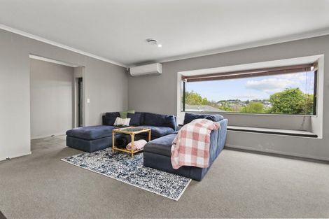 Photo of property in 17 Rosehill Place, Nawton, Hamilton, 3200