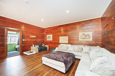 Photo of property in 359 Newbury Line, Bunnythorpe, Palmerston North, 4478
