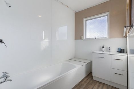 Photo of property in 208 Chartwell Avenue, Whangamata, 3620