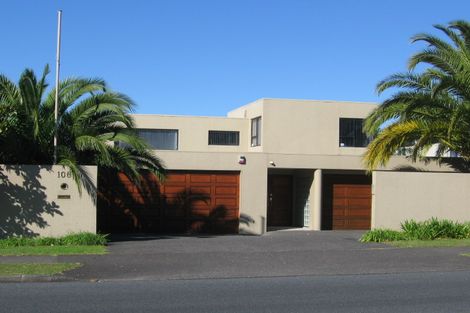 Photo of property in 106 Wiseley Road, West Harbour, Auckland, 0618