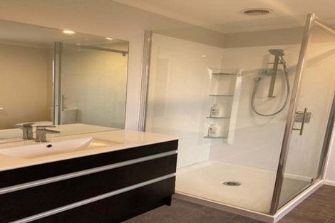 Photo of property in 15 Church Road, Taradale, Napier, 4112