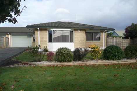 Photo of property in 4a Grosvenor Place, Katikati, 3129