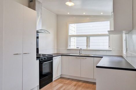 Photo of property in 17 Bourke Street, Palmerston North, 4410