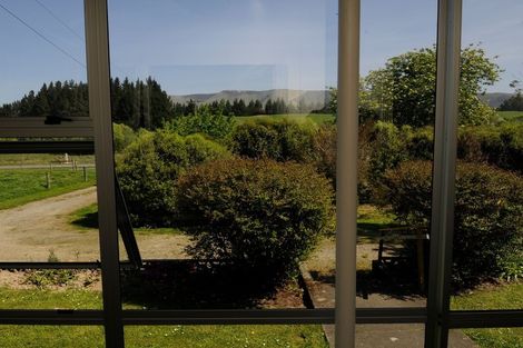 Photo of property in 104 Mill Road, Waimate, 7978