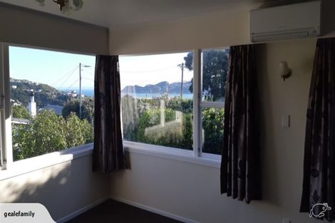 Photo of property in 23 Seatoun Heights Road, Miramar, Wellington, 6022