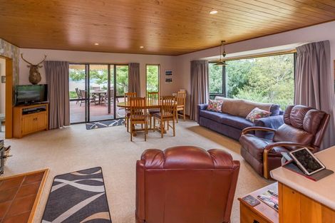 Photo of property in 220 Bossu Road, Wainui, Akaroa, 7582