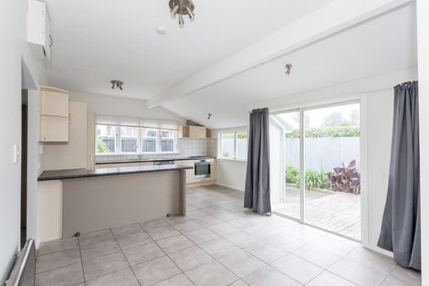 Photo of property in 28 Meadow Street, Papanui, Christchurch, 8052