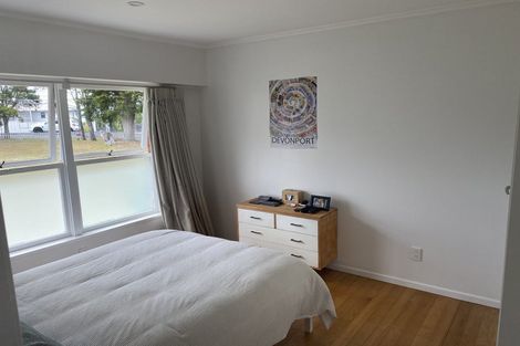 Photo of property in 2112/110 East Coast Road, Forrest Hill, Auckland, 0620