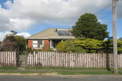 Photo of property in 30 Gloucester Street, Cannons Creek, Porirua, 5024
