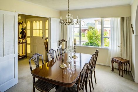 Photo of property in 4 Cassley Crescent, Papakowhai, Porirua, 5024