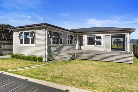 Photo of property in 870 Papamoa Beach Road, Papamoa Beach, Papamoa, 3118