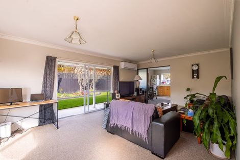 Photo of property in 1/100 Centaurus Road, Huntsbury, Christchurch, 8022