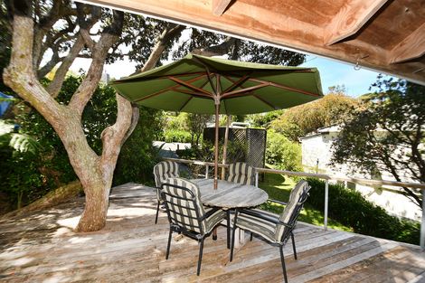 Photo of property in 6 Hillside Crescent, Leigh, 0985