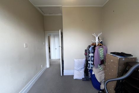 Photo of property in 69 Rolleston Street, Mount Cook, Wellington, 6021