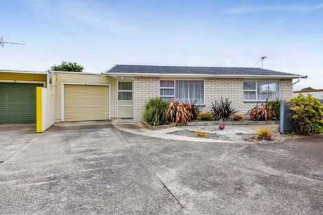 Photo of property in 69 Dixon Avenue, Hawera, 4610