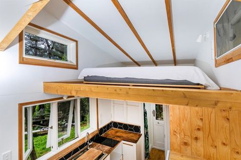 Photo of property in 160 Opanuku Road, Henderson Valley, Auckland, 0612