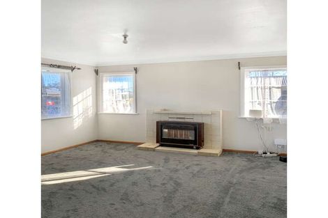 Photo of property in 17 Middlesex Street, Levin, 5510
