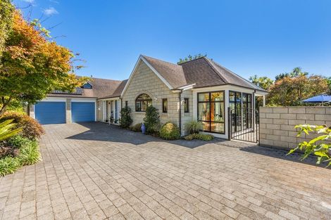 Photo of property in 12a Tamati Place, Merrilands, New Plymouth, 4312