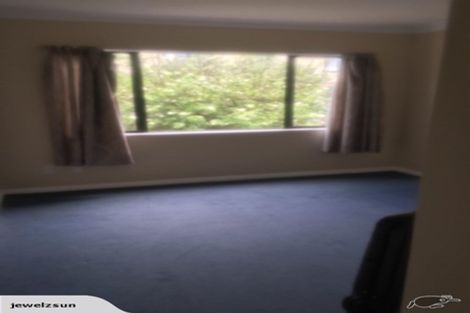 Photo of property in 2/49 College Road, Northcote, Auckland, 0627