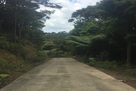 Photo of property in 387 Paremoremo Road, Paremoremo, Auckland, 0632