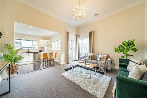 Photo of property in 22 Elizabeth Street, Petone, Lower Hutt, 5012