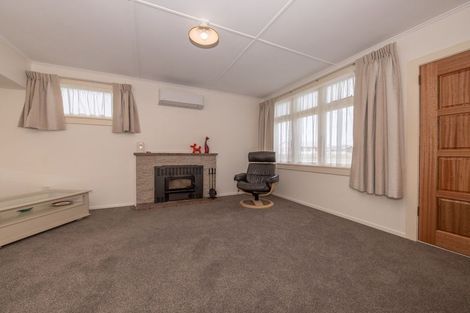Photo of property in 3 Queen Street, Westport, 7825
