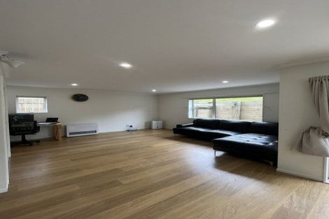 Photo of property in 37 Stockport Grove, Churton Park, Wellington, 6037