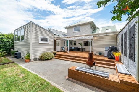 Photo of property in 48 Brook Street, Waterloo, Lower Hutt, 5011