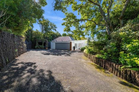 Photo of property in 568 South Road, Omata, New Plymouth, 4374