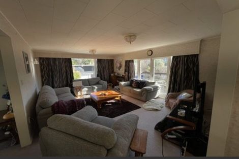 Photo of property in 1 Pohue Grove, Stokes Valley, Lower Hutt, 5019