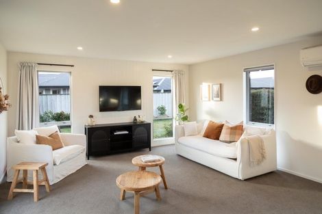 Photo of property in 29 Riverview Road, Rangiora, 7400