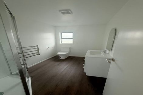 Photo of property in 128 Birkdale Road, Birkdale, Auckland, 0626