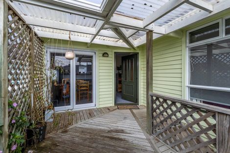 Photo of property in 20 Ridd Street, Lynmouth, New Plymouth, 4310