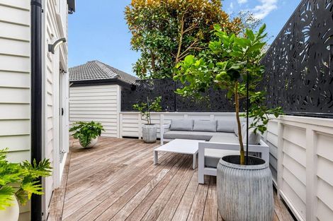Photo of property in 1/11 Campbell Road, Takapuna, Auckland, 0622