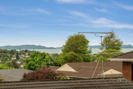 Photo of property in 1/34 Sunnyview Avenue, Shelly Park, Auckland, 2014