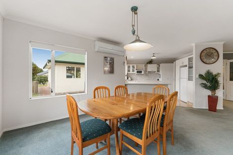 Photo of property in 11 Robinson Terrace, Rangatira Park, Taupo, 3330