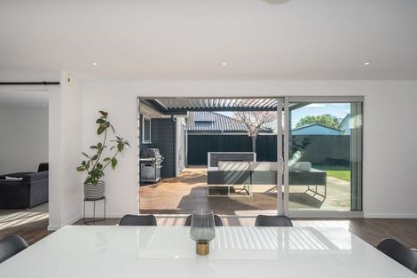 Photo of property in 8 Rostrevor Place, Mairehau, Christchurch, 8052