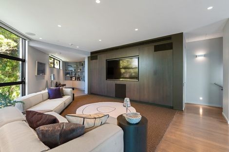 Photo of property in 34 Lookout Road, Roseneath, Wellington, 6021