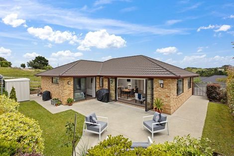 Photo of property in 27 Hewson Drive, Snells Beach, 0920